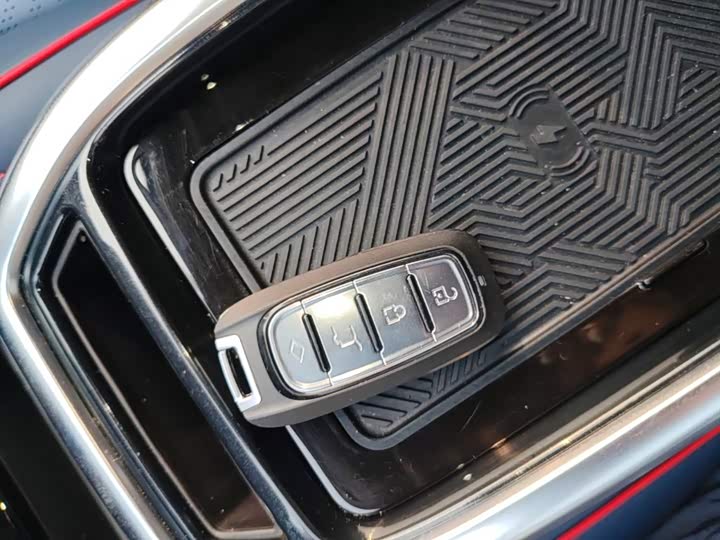 Geely Geometry M6, 2022 — фото 9 из 9