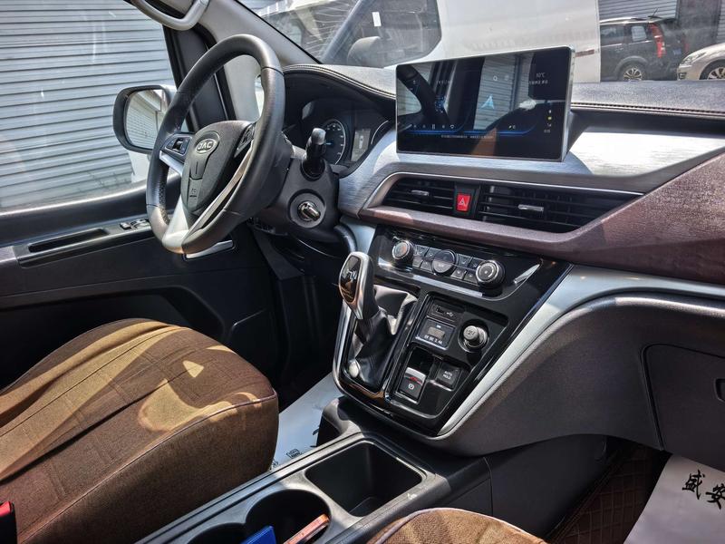 JAC Refine M3, 2023 — фото 7 из 12