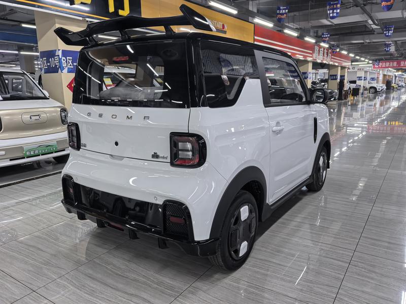 Geely Galaxy Panda Mini, 2026 — фото 6 из 9