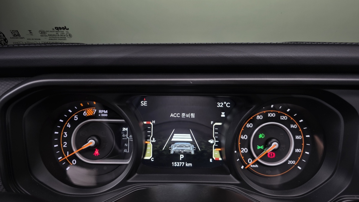 Jeep Wrangler, 2025 — фото 7 из 12