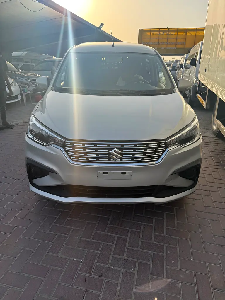 Suzuki Ertiga, 2022 — фото 2 из 6