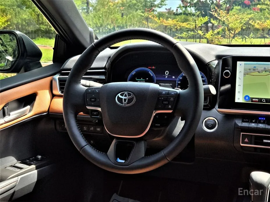 Toyota Camry, 2026 — фото 12 из 12