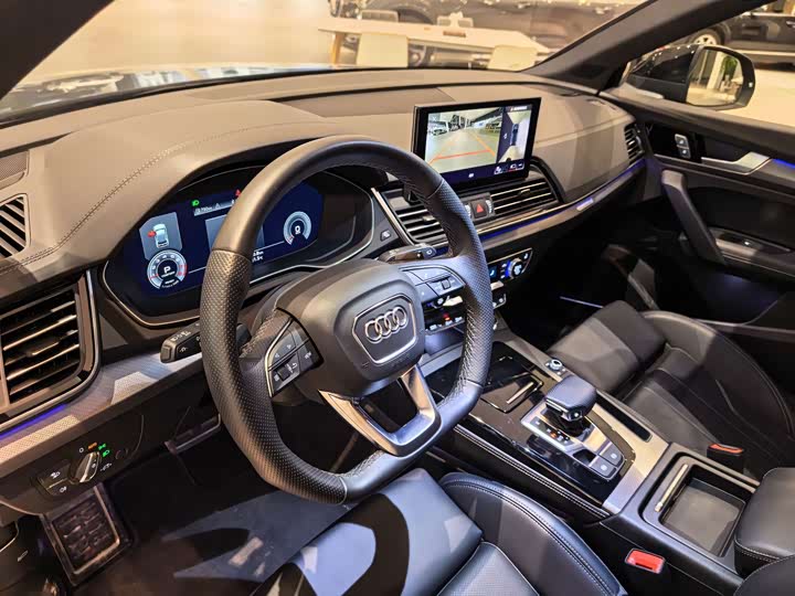 Audi Q5L, 2025 — фото 5 из 9