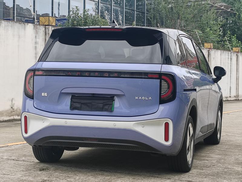 BAIC Arcfox Kaola, 2023 — фото 5 из 10