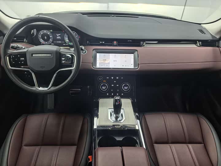 Land Rover Range Rover Evoque L Hybrid, 2023 — фото 7 из 9