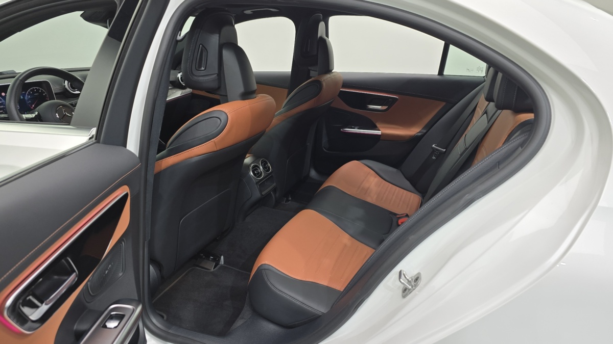 Mercedes-Benz C-Class, 2025 — фото 11 из 12