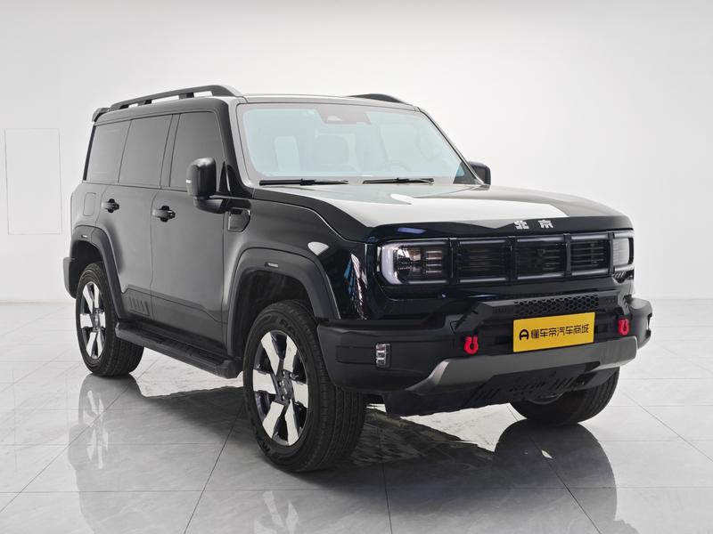 BAIC Beijing BJ40 Hybrid, 2025 — фото 3 из 12