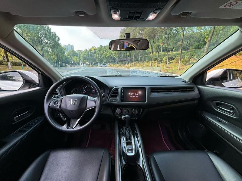 Honda Vezel, 2021 — фото 7 из 10