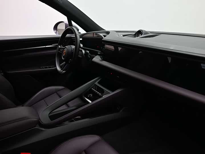 Porsche Macan EV, 2024 — фото 7 из 9