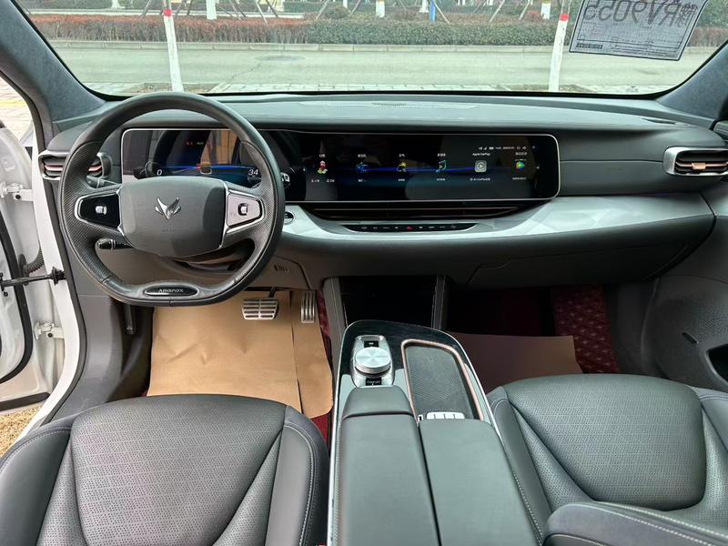 BAIC Arcfox Alpha S, 2023 — фото 6 из 9