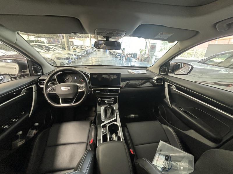 Geely Coolray, 2025 — фото 7 из 12