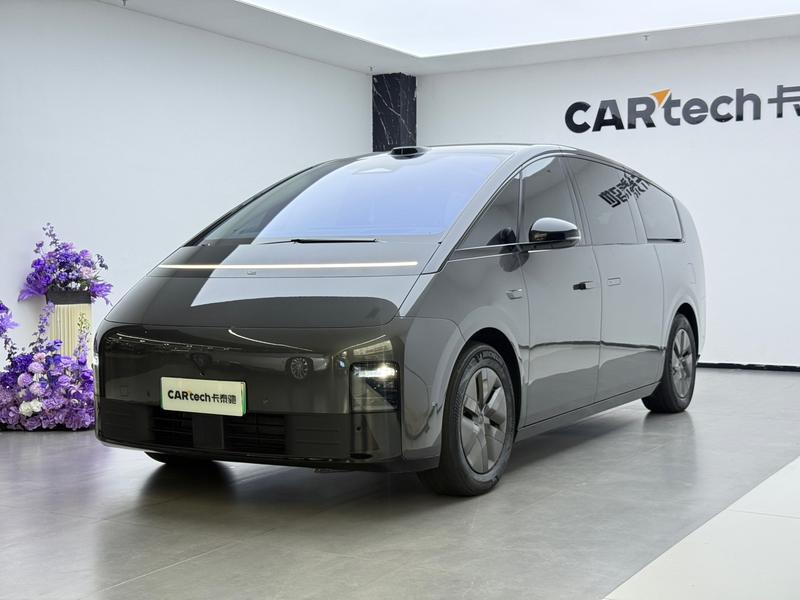 LiXiang Mega, 2025 — купить в Саранске под ключ