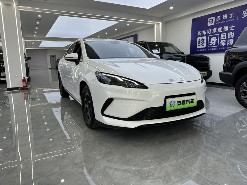 BYD Seal 05 DM-i Hybrid, 2025 — фото 3 из 12