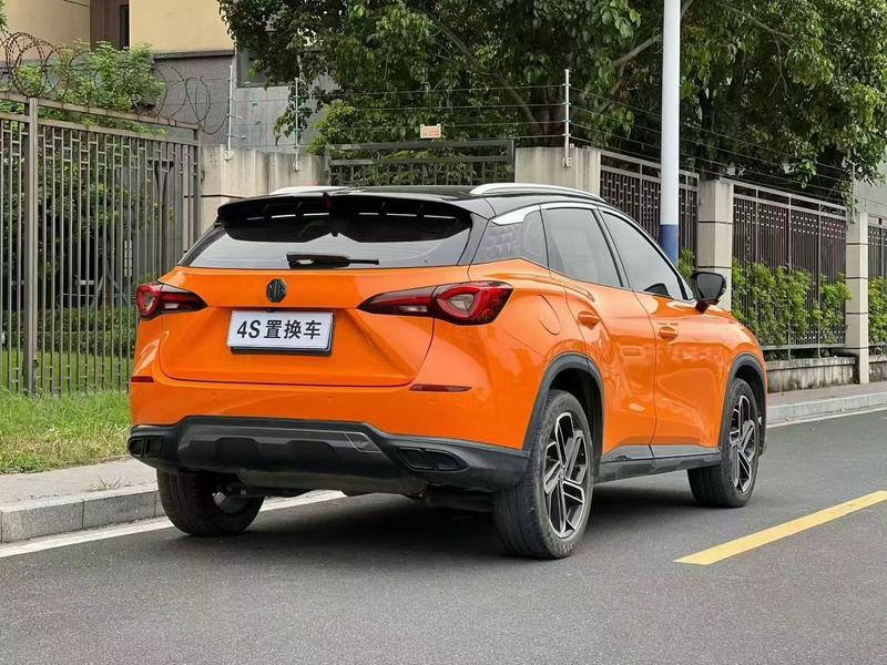MG Motor One, 2022 — фото 6 из 11