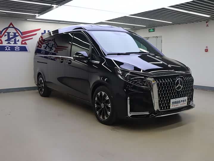 Mercedes-Benz V-Class, 2025 — фото 2 из 12