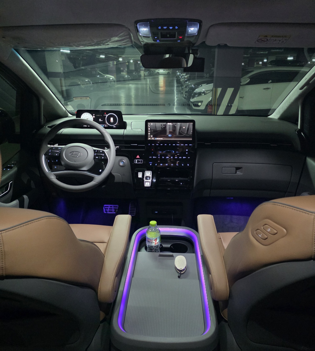 Hyundai Staria, 2025 — фото 6 из 12