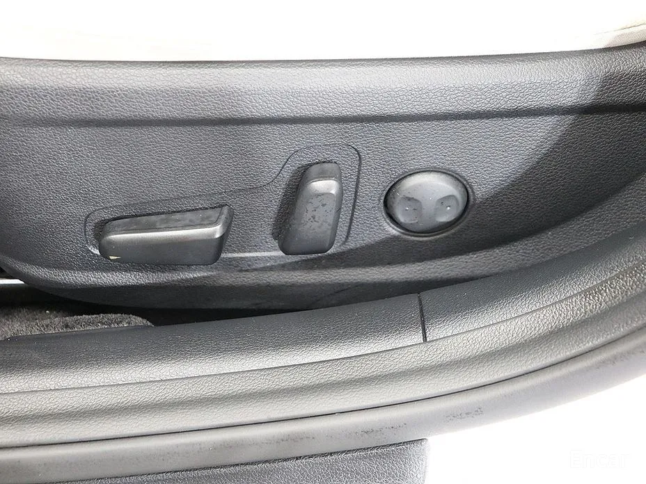 Hyundai Grandeur, 2022 — фото 11 из 12