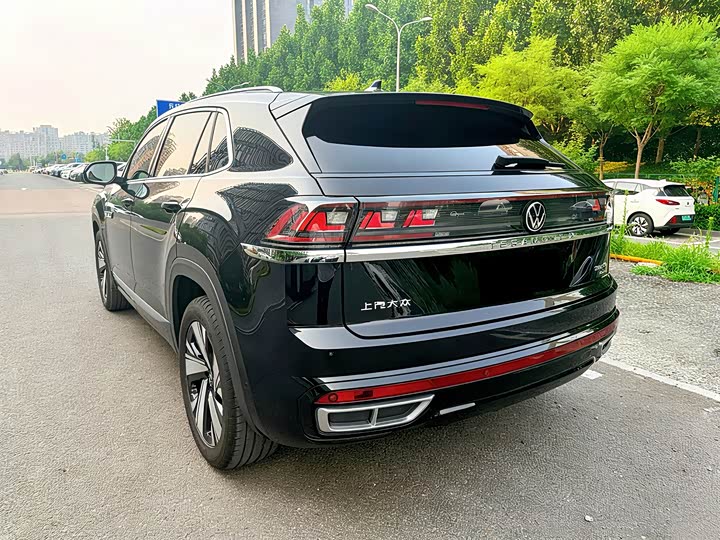 Volkswagen Teramont X, 2024 — фото 5 из 9