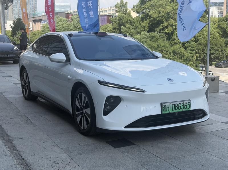 Nio ET7, 2023 — фото 3 из 12
