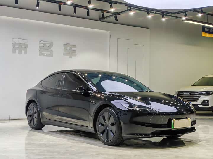 Tesla Model 3, 2025 — фото 3 из 9