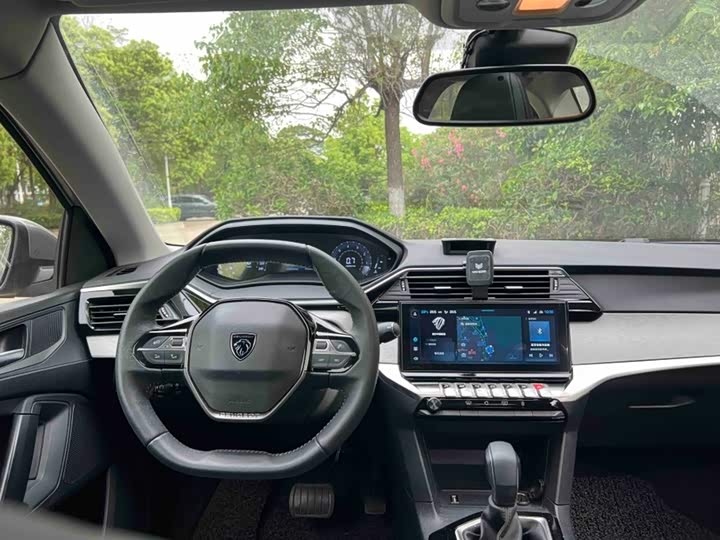 Peugeot 408, 2024 — фото 4 из 9