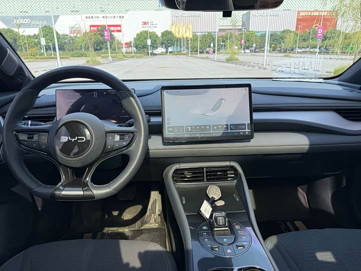 BYD Seal 06 GT, 2025 — фото 6 из 9