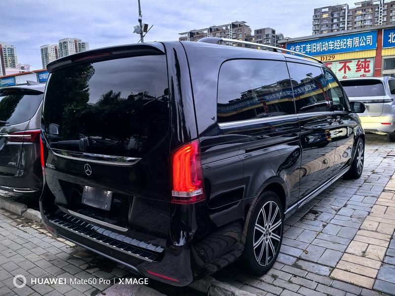 Mercedes-Benz V-Class, 2022 — фото 4 из 12