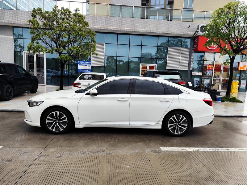 Honda Inspire, 2023 — фото 3 из 10