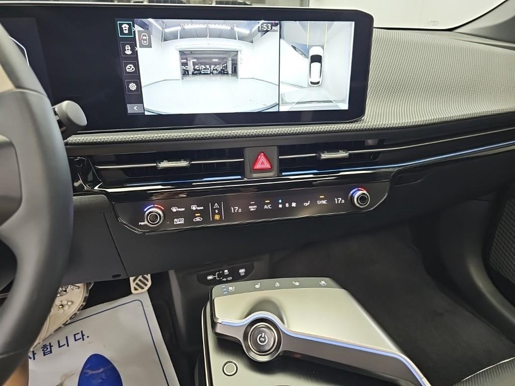 Kia EV6, 2025 — фото 9 из 12