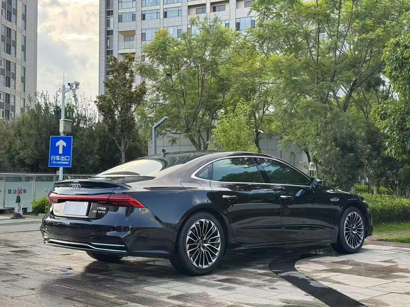 Audi A7L, 2024 — фото 6 из 10