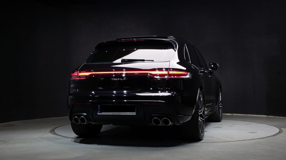 Porsche Macan, 2023 — фото 4 из 12