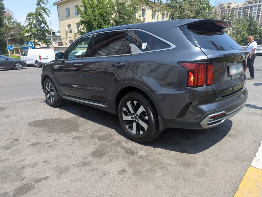 Kia Sorento, 2021 — фото 3 из 12
