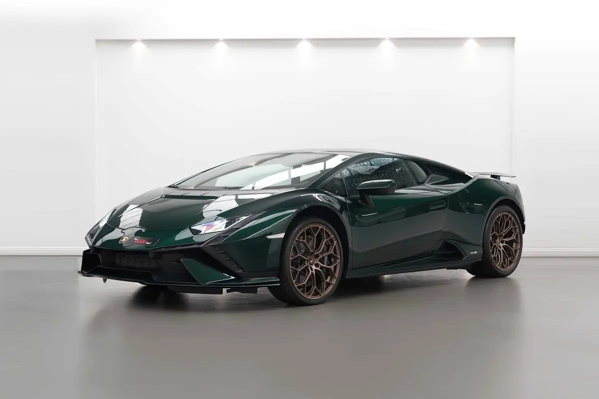 Lamborghini Huracan, 2023 — фото 7 из 10