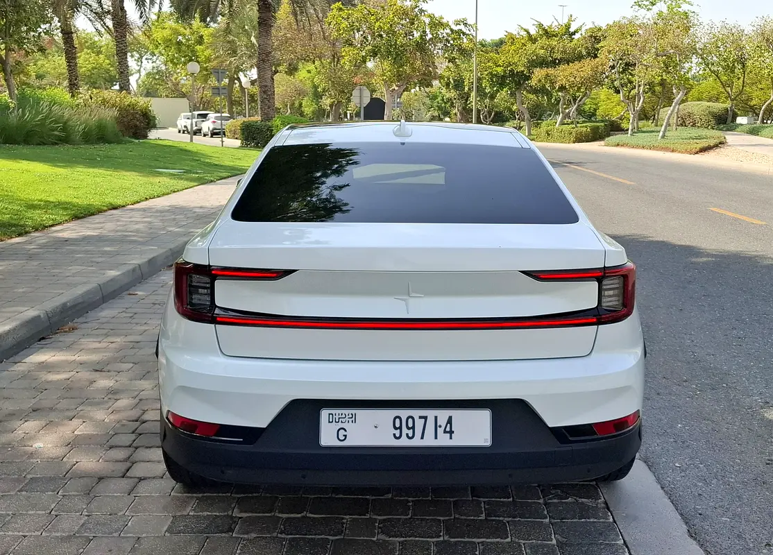 Polestar 2, 2023 — фото 4 из 10