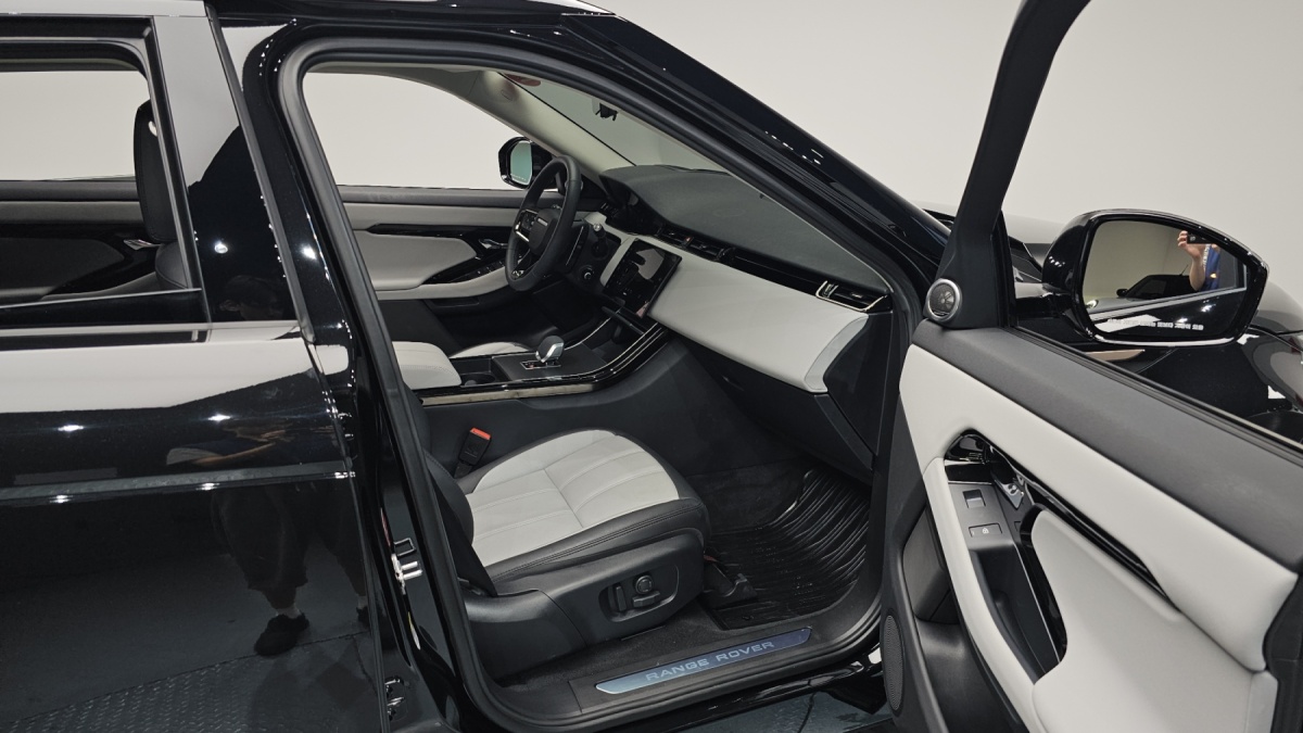 Land Rover Range Rover Evoque, 2025 — фото 11 из 12