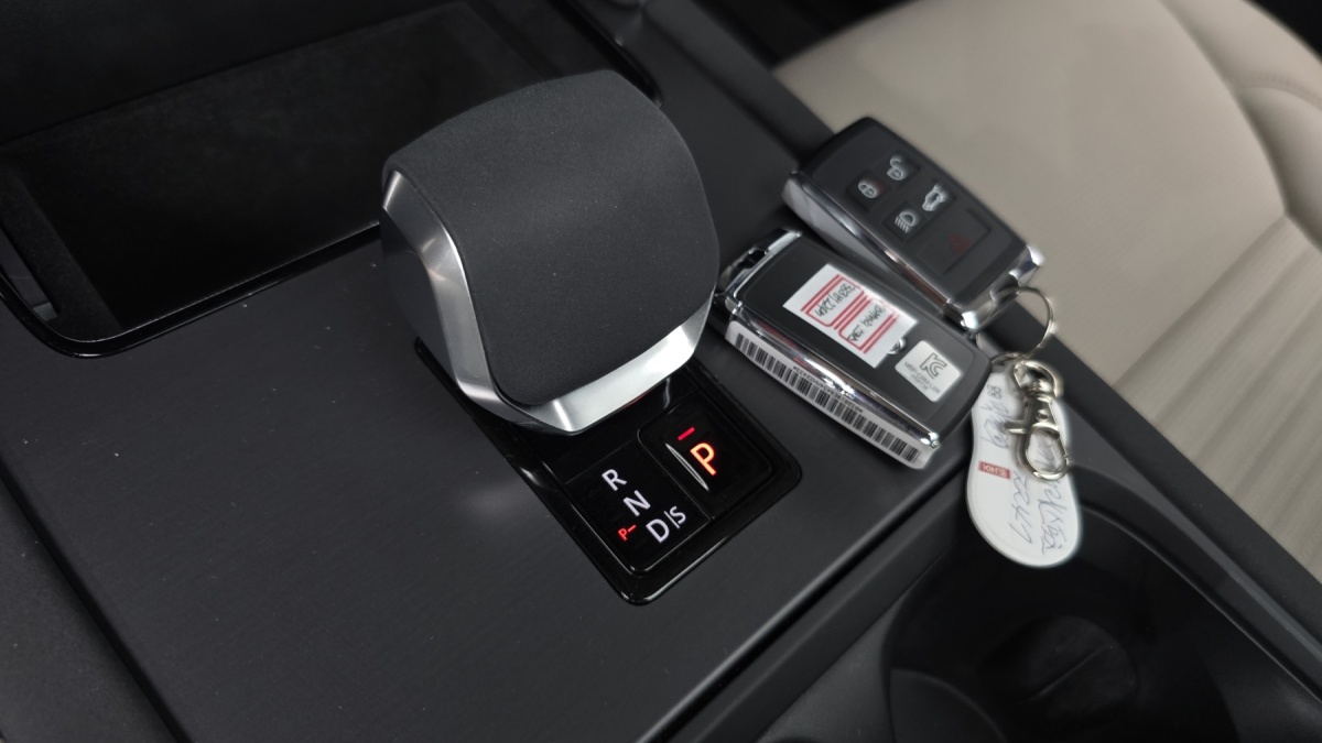 Land Rover Discovery Sport, 2025 — фото 9 из 12