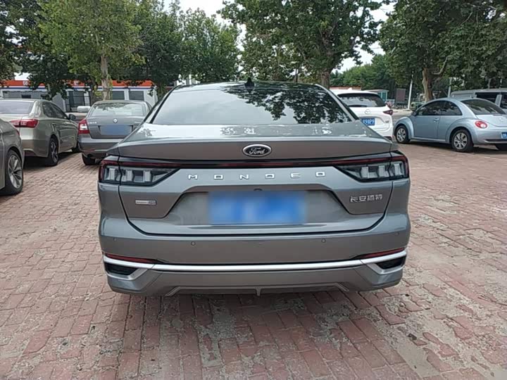 Ford Mondeo, 2022 — фото 6 из 9