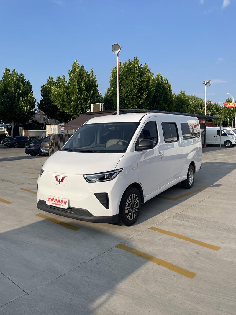 Wuling Yangguang, 2024 — купить в Казани под ключ