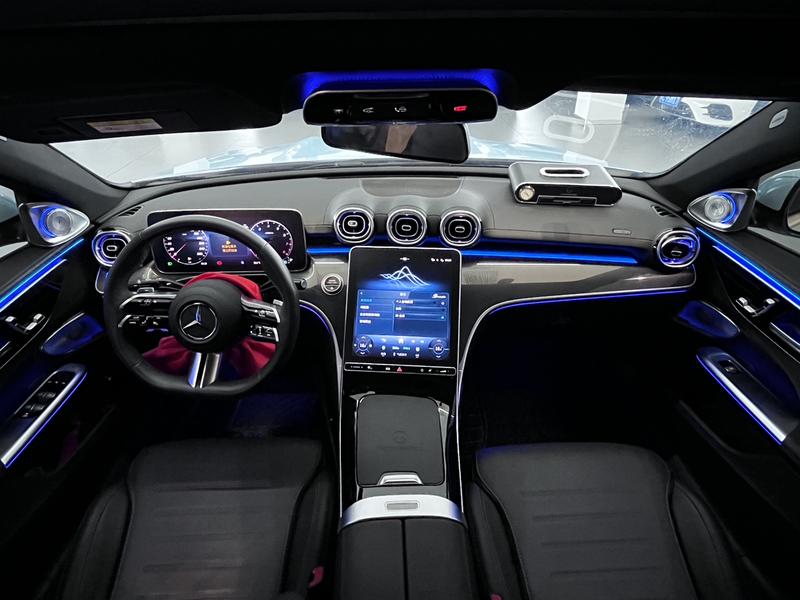 Mercedes-Benz C-Class, 2024 — фото 7 из 10