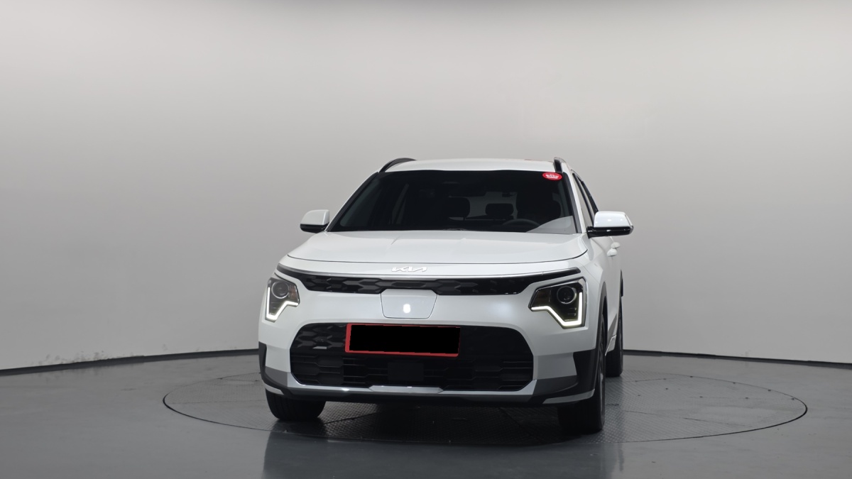 Kia Niro, 2022 — фото 3 из 12