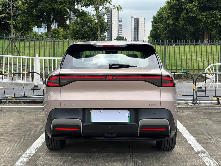 Changan Qiyuan (Nevo) Q05, 2025 — фото 5 из 9