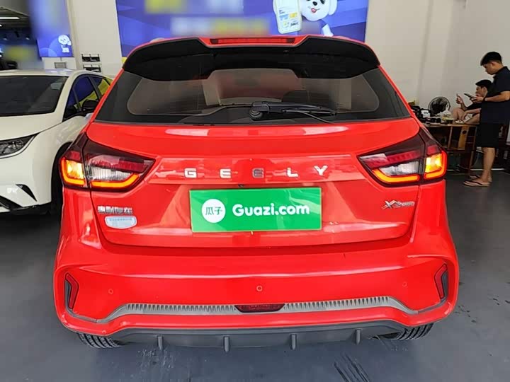Geely Vision X3, 2021 — фото 6 из 9