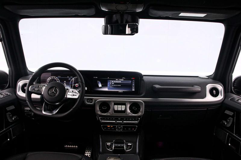 Mercedes-Benz G-Class, 2023 — фото 6 из 12