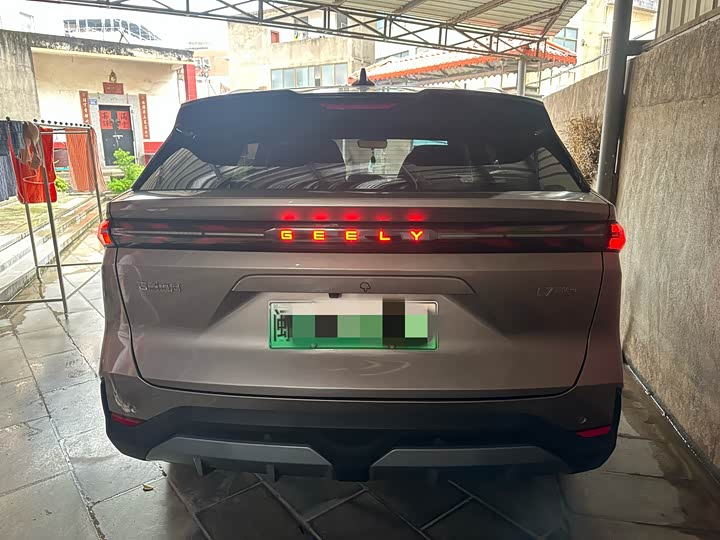Geely Galaxy L7, 2025 — фото 5 из 9
