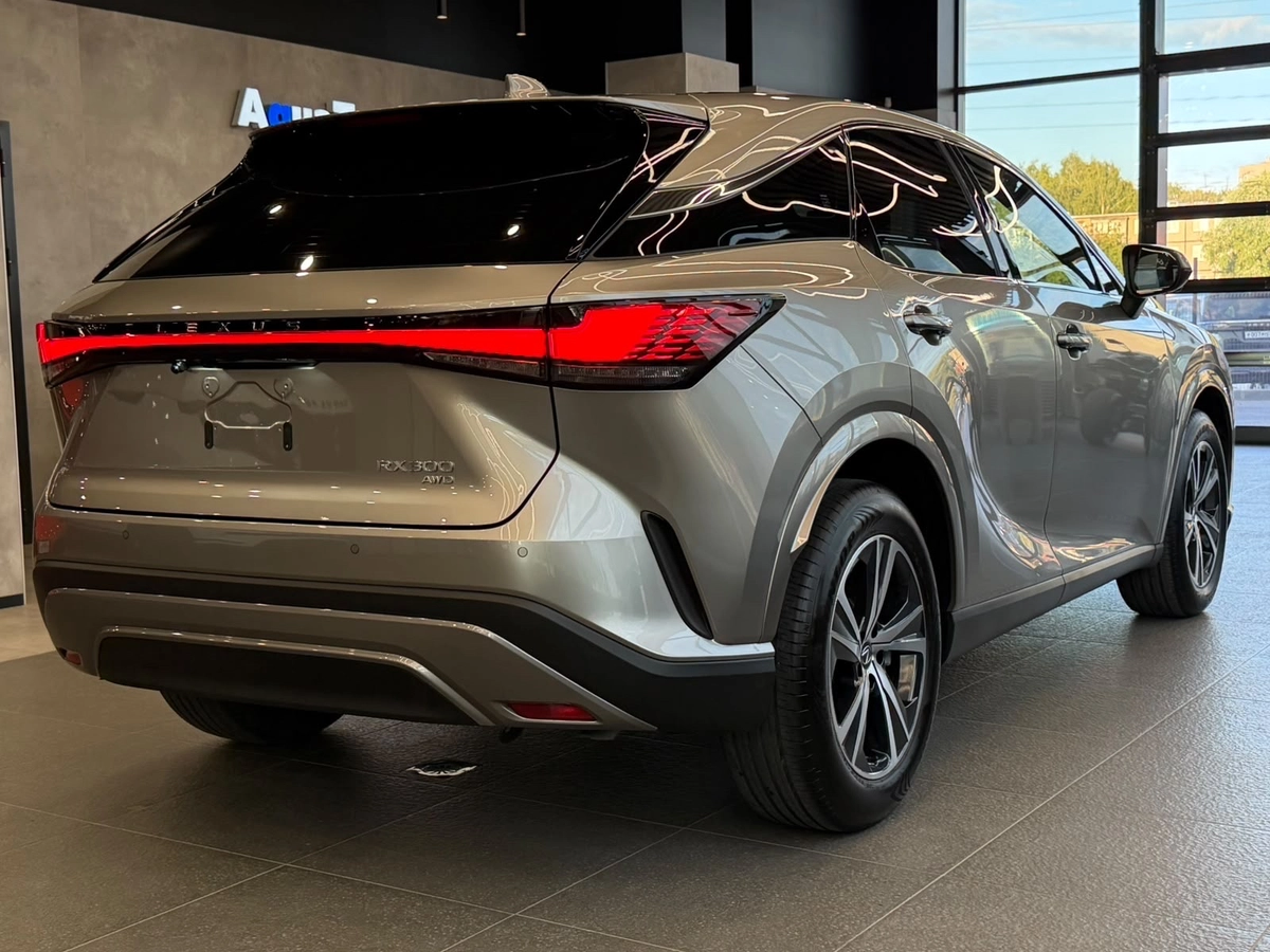 Lexus RX, 2025 — фото 2 из 5