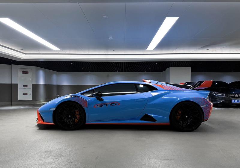 Lamborghini Huracán, 2022 — фото 2 из 7