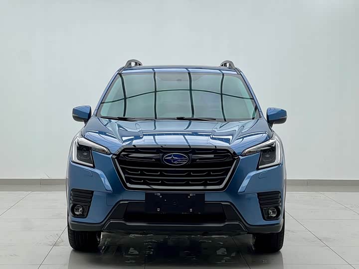 Subaru Forester, 2023 — фото 2 из 9