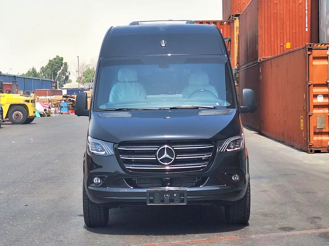 Mercedes-Benz Sprinter, 2023 — фото 3 из 10