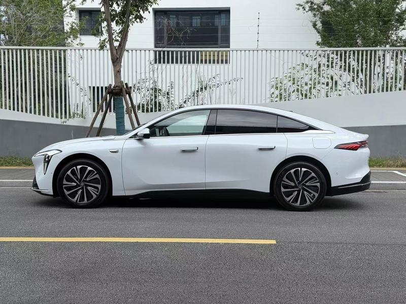 Buick Electra L7, 2025 — фото 3 из 10