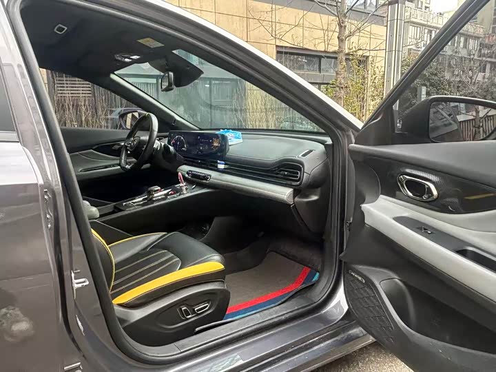GAC Trumpchi Empow R, 2021 — фото 8 из 9